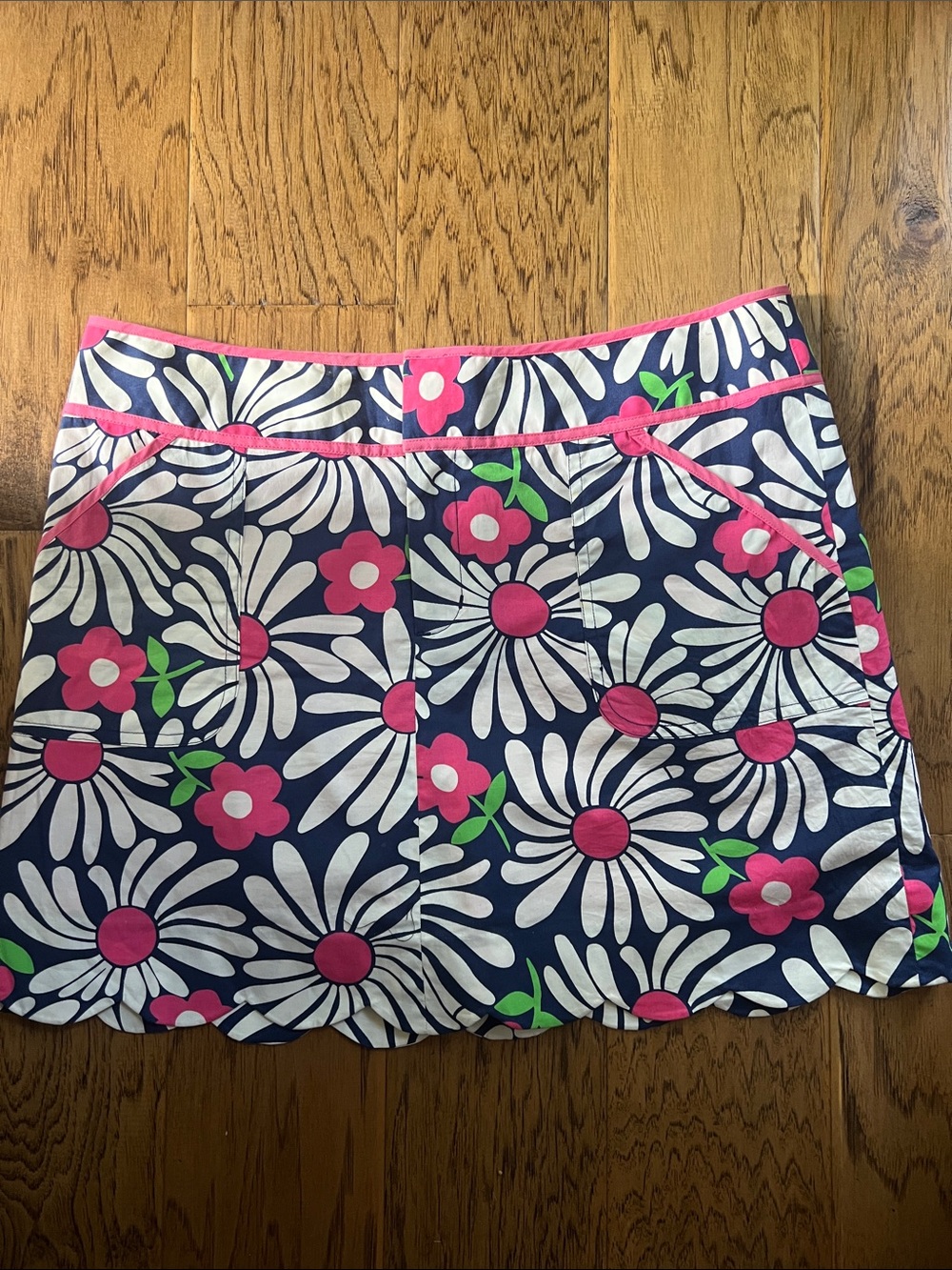 Lilly Pulitzer Navy Midi Skirt with White Daisies and Pink Accents